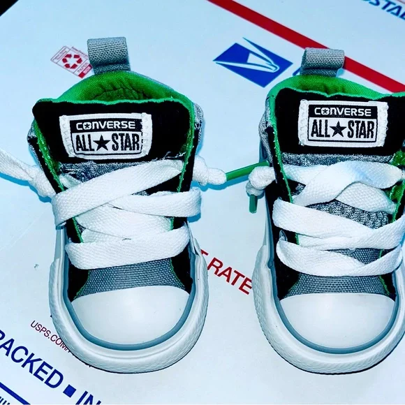 *LIKE NEW** Chuck Taylor AS ‘Street Mid’ (Grey/Black/Green), TD Size 2C: $20 - Picture 4 of 10